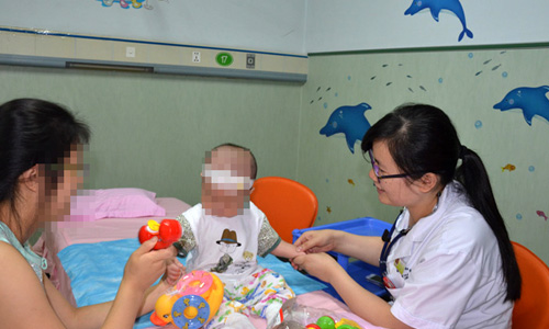 自贡市妇幼保健院儿科开展小儿推拿