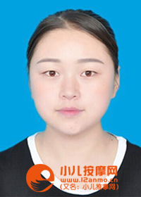 昆明小儿推拿师、小儿推拿讲师杨彩丽
