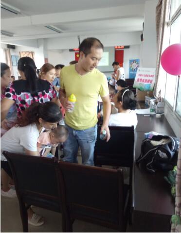 长沙市开福区开展小儿推拿科普活动